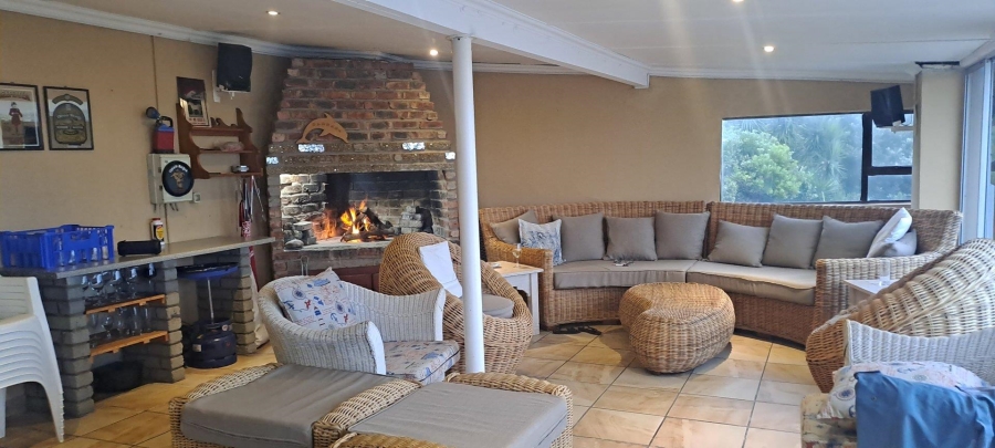 6 Bedroom Property for Sale in Hamburg Eastern Cape